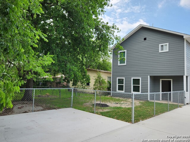 Image 13 of 13 For 155 Querida Ave