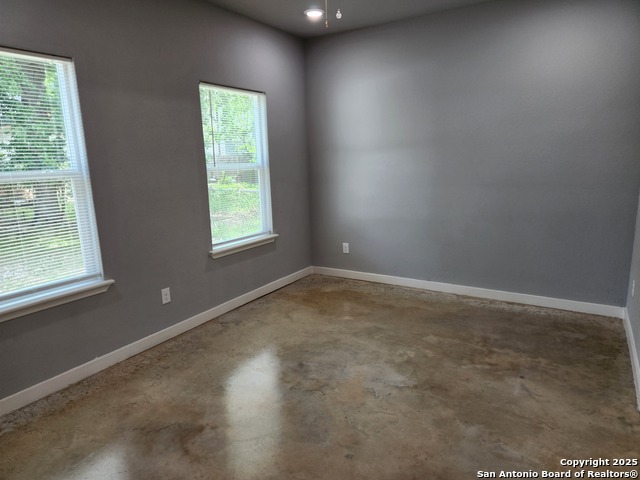 Image 6 of 13 For 155 Querida Ave