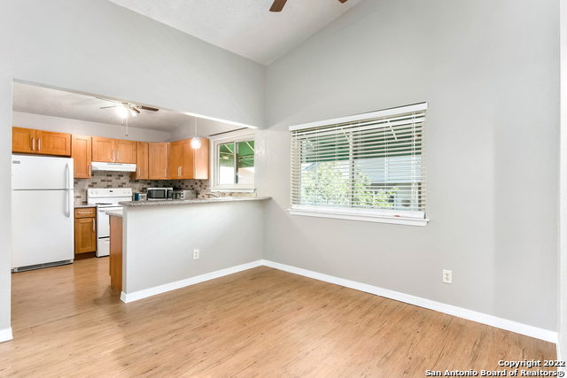 Details for 12610 Uhr Ln  310, San Antonio, TX 78217