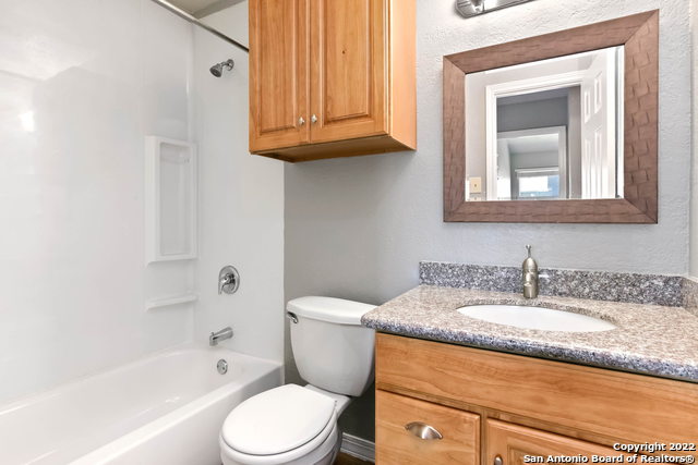 Image 12 of 19 For 12610 Uhr Ln  310