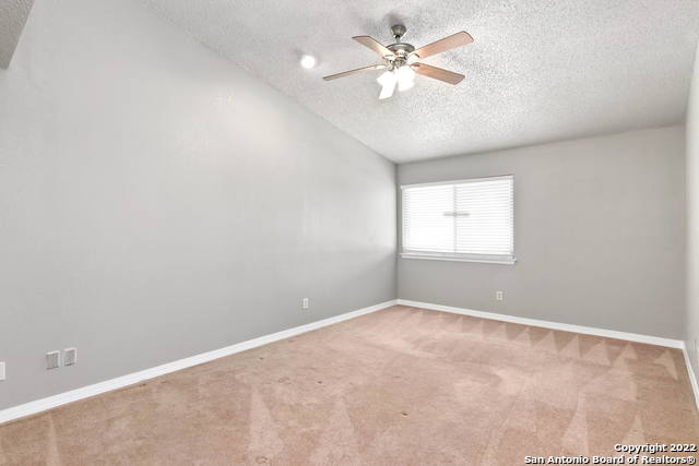 Image 13 of 19 For 12610 Uhr Ln  310