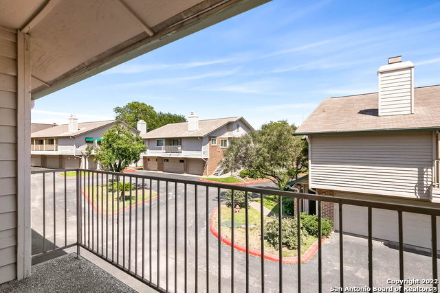 Image 17 of 19 For 12610 Uhr Ln  310