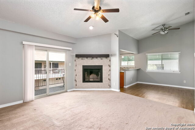 Image 4 of 19 For 12610 Uhr  310