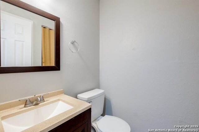 Image 14 of 26 For 5806 Rue Royale  5806