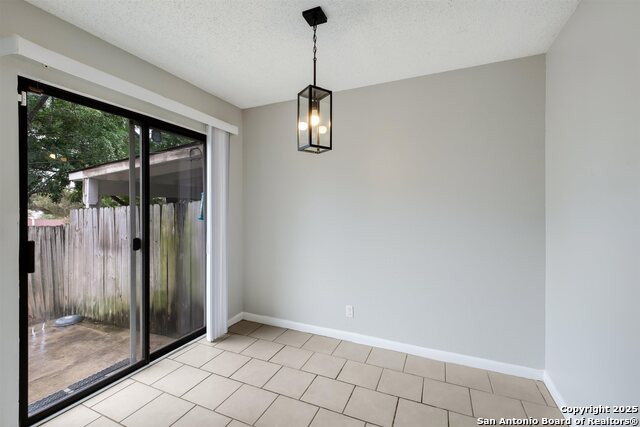 Image 15 of 26 For 5806 Rue Royale  5806
