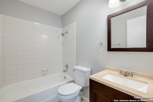 Image 18 of 26 For 5806 Rue Royale  5806