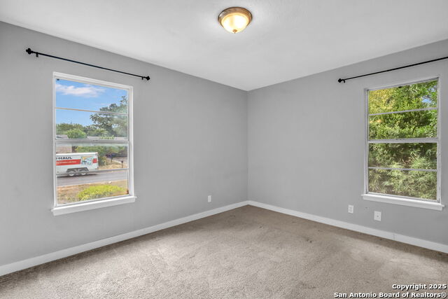 Listing photo id 20 for 8211 Berrycreek