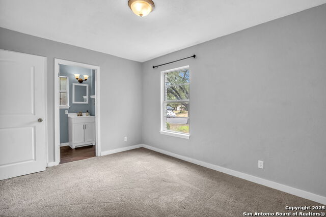 Listing photo id 21 for 8211 Berrycreek