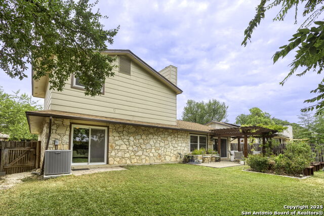 Listing photo id 21 for 5334 Walnut Vista