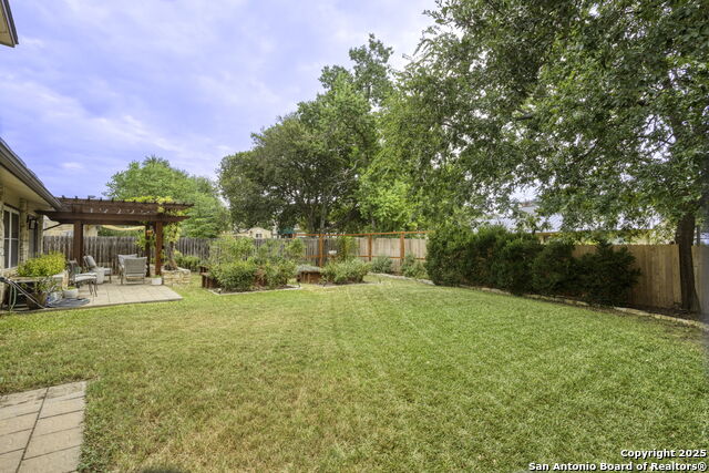 Listing photo id 23 for 5334 Walnut Vista