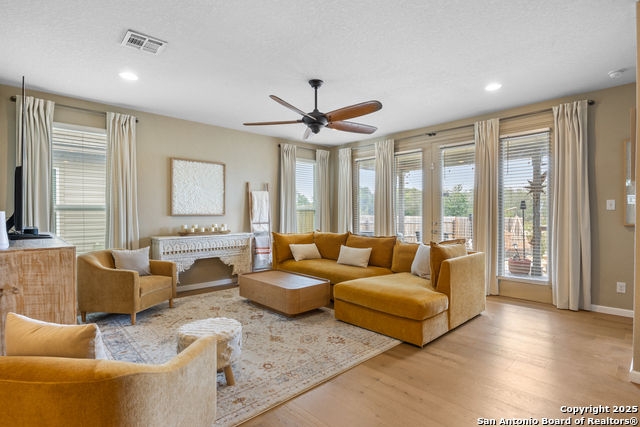 Image 9 of 39 For 338 Orion