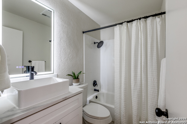 Listing photo id 21 for 13246 Larkwalk