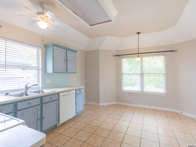 Image 4 of 16 For 452 Raven Ridge