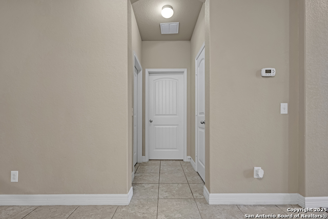 Image 12 of 35 For 8814 Atwater