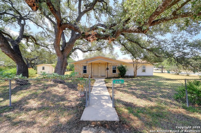 Details for 817 9th Street, Blanco, TX 78606
