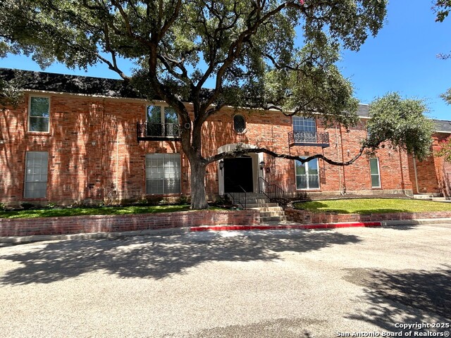 Details for 7500 Callaghan  350, San Antonio, TX 78229