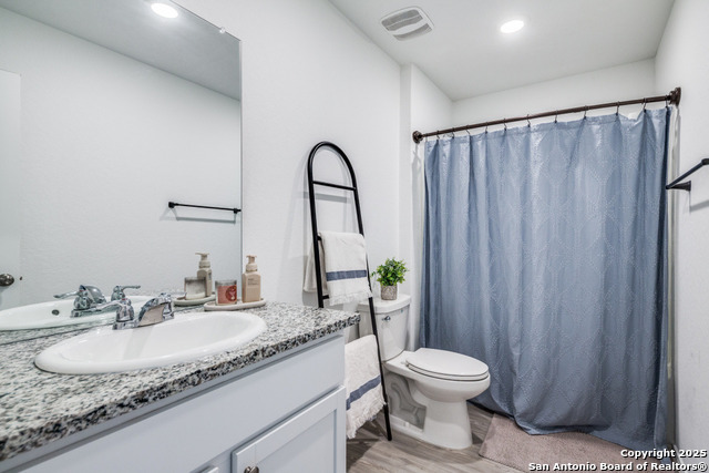 Image 11 of 13 For 5223 Hornbeck