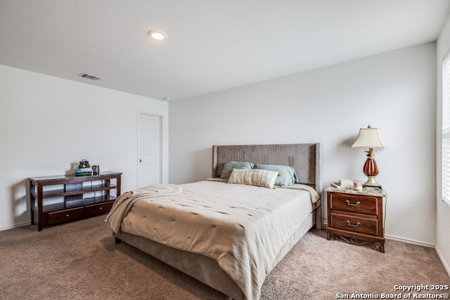 Image 8 of 13 For 5223 Hornbeck