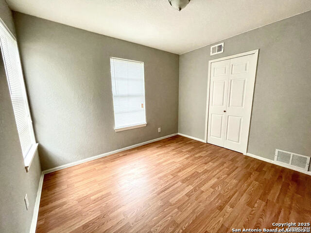 Image 8 of 16 For 407 Cicero Dr