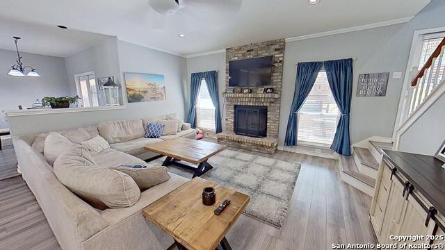 Image 5 of 35 For 20503 Oak Farm