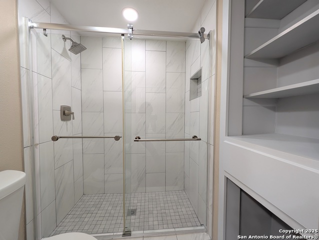 Image 15 of 35 For 3678 Hidden Dr  1804