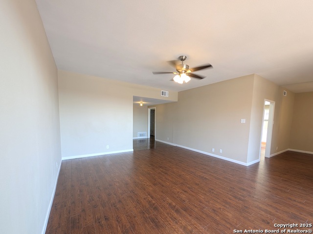 Image 5 of 35 For 3678 Hidden Dr  1804