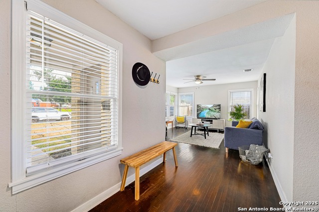 Image 8 of 33 For 266 Northill