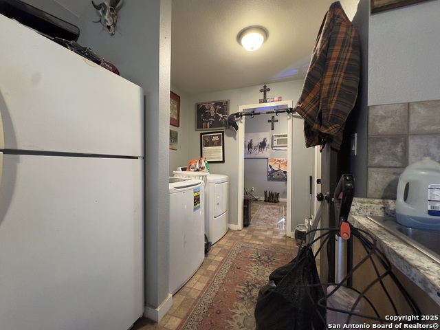 Listing photo id 22 for 3124 Fm 2673