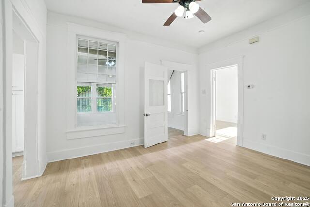 Listing photo id 13 for 1506 Martin W