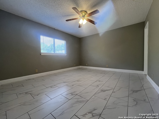 Image 15 of 25 For 8131 Grand Bend Dr