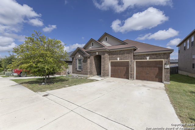 Details for 521 Landmark Bluff, Cibolo, TX 78108