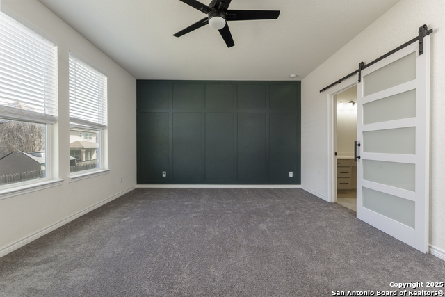 Image 13 of 27 For 521 Landmark Bluff