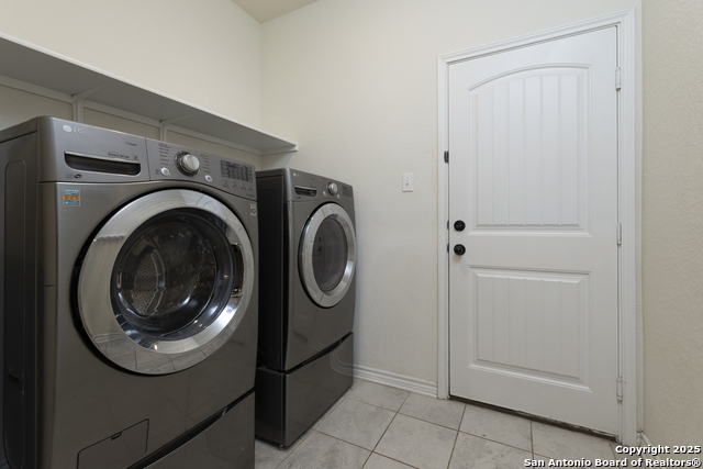 Image 25 of 27 For 521 Landmark Bluff