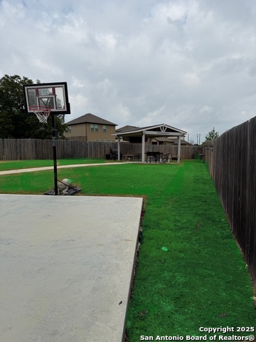 Image 26 of 34 For 8323 Dovers Den