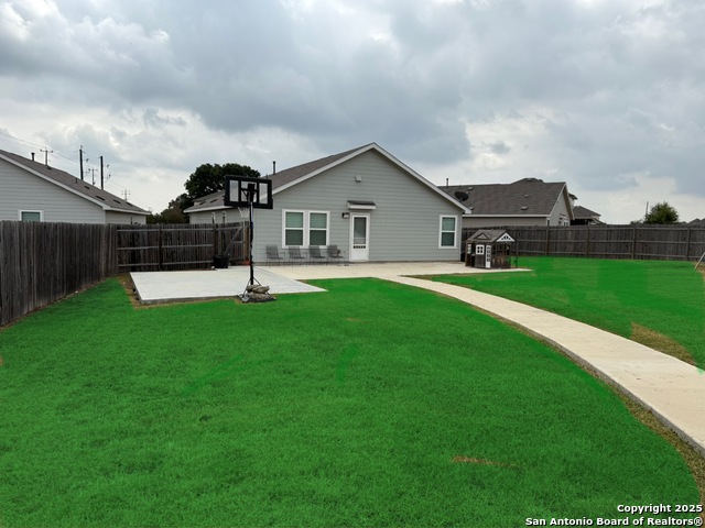 Image 27 of 34 For 8323 Dovers Den