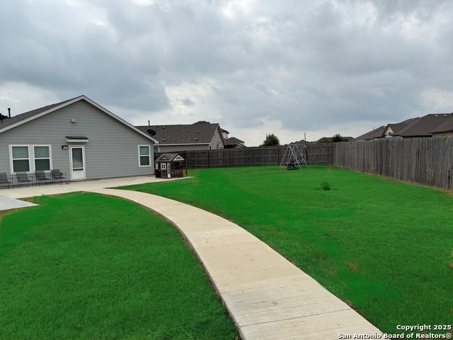 Image 28 of 34 For 8323 Dovers Den