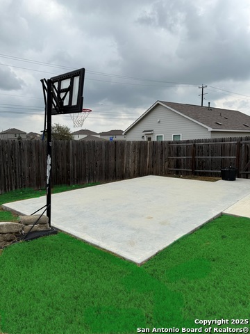 Image 29 of 34 For 8323 Dovers Den