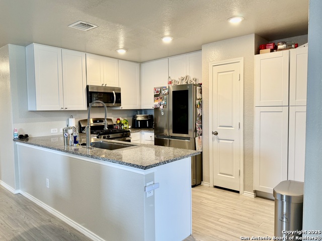 Image 6 of 34 For 8323 Dovers Den