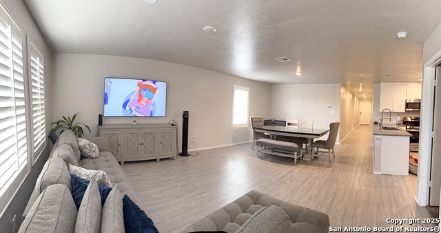 Image 9 of 34 For 8323 Dovers Den