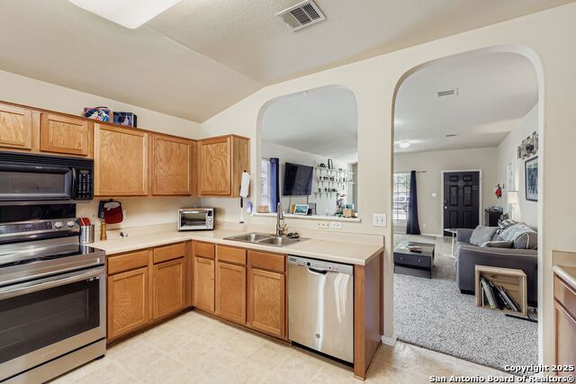 Image 13 of 29 For 3324 Falcon Grove