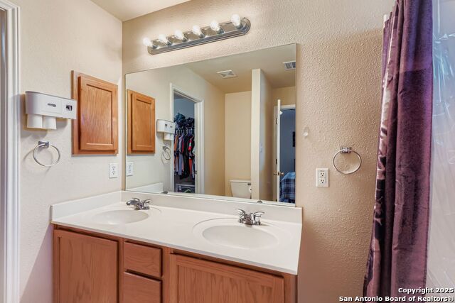 Image 17 of 29 For 3324 Falcon Grove