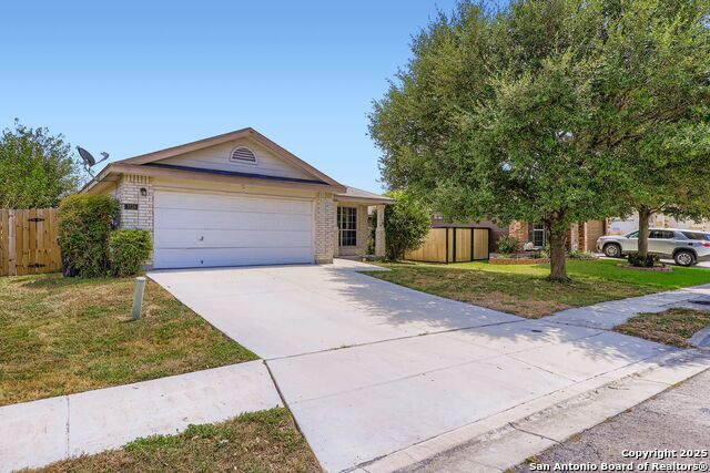 Image 2 of 29 For 3324 Falcon Grove