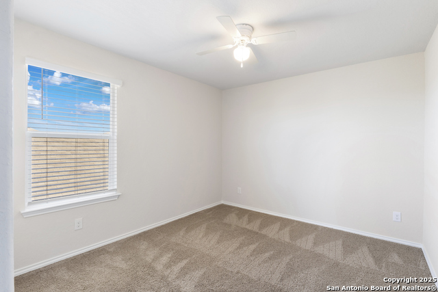 Image 22 of 33 For 3362 Stoney Knoll