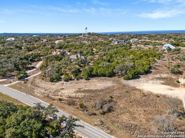 Image 5 of 15 For 3536 Comal Springs