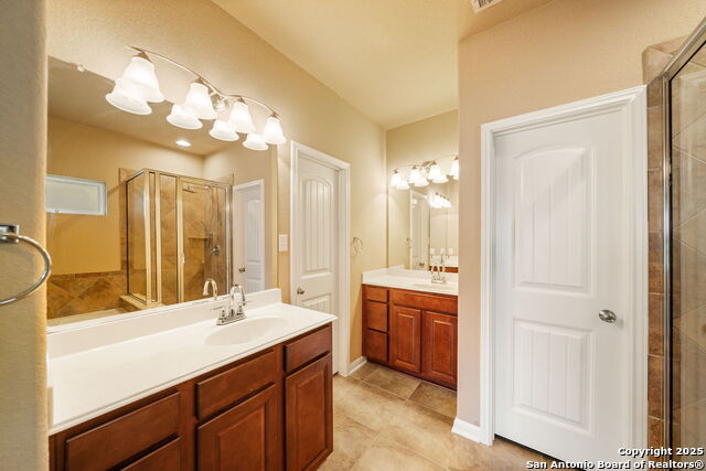 Image 15 of 27 For 413 Carlow