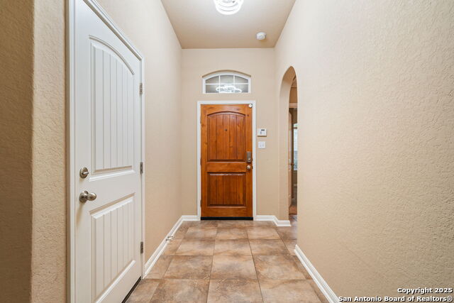 Image 3 of 27 For 413 Carlow