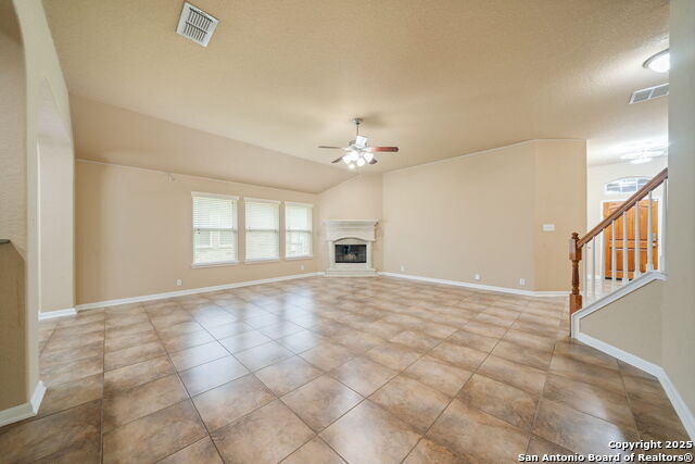 Image 7 of 27 For 413 Carlow