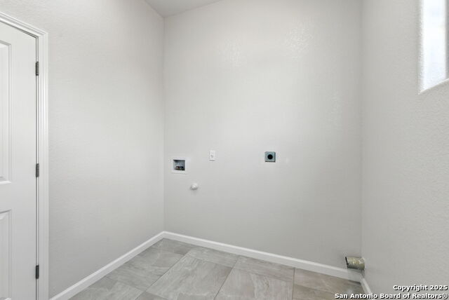 Image 31 of 63 For 774 County Road 6843