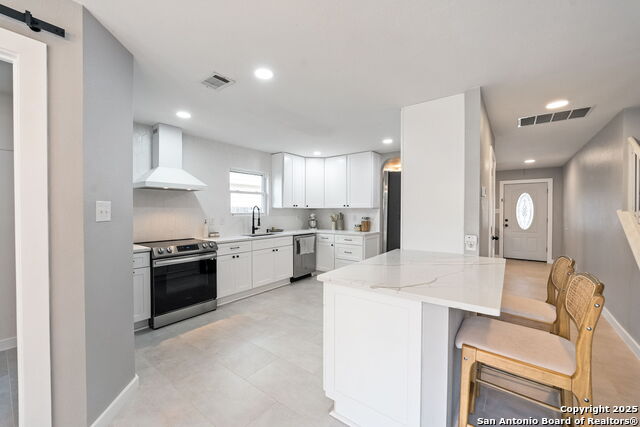 Image 12 of 42 For 9019 Quaker Ridge