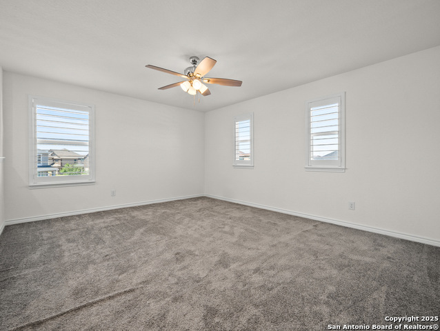 Listing photo id 14 for 3865 Bentwood